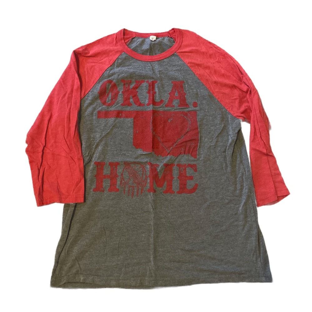 Women’s baseball style T - Size L-XL